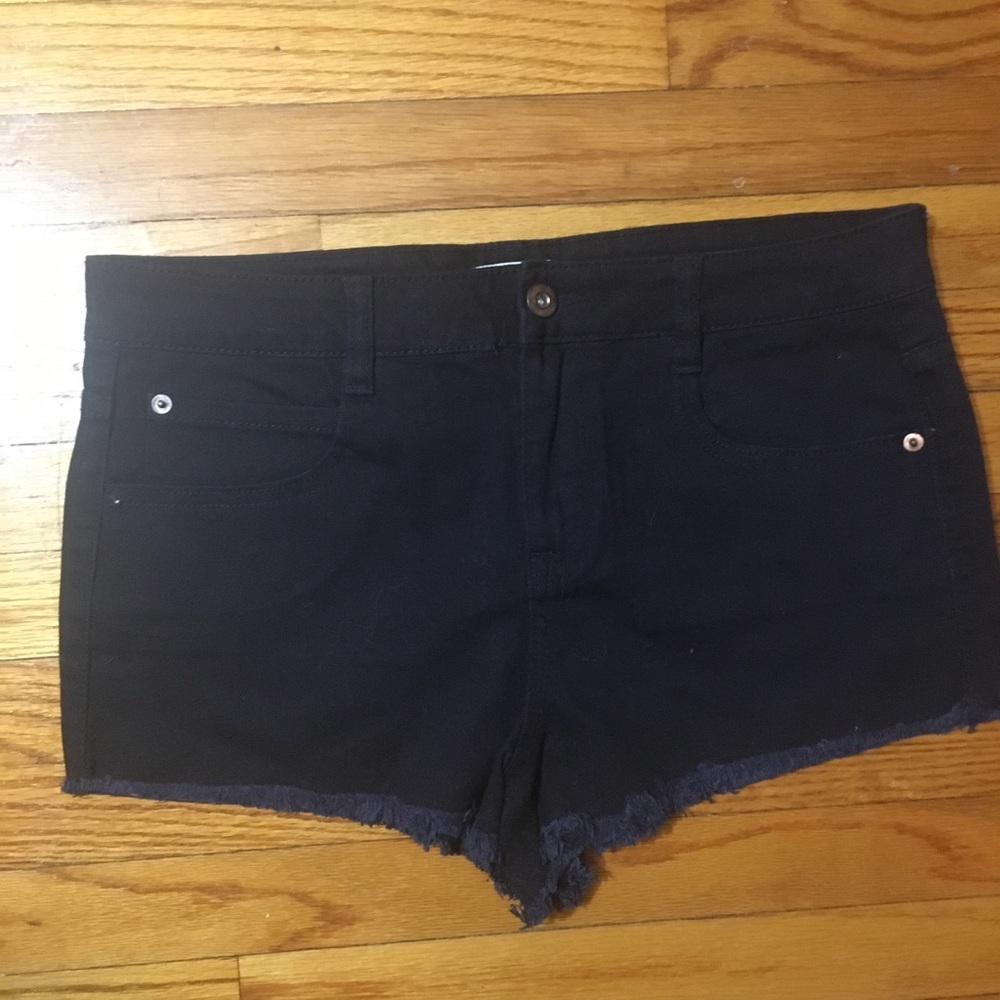 NWOT super dark blue denim shorts